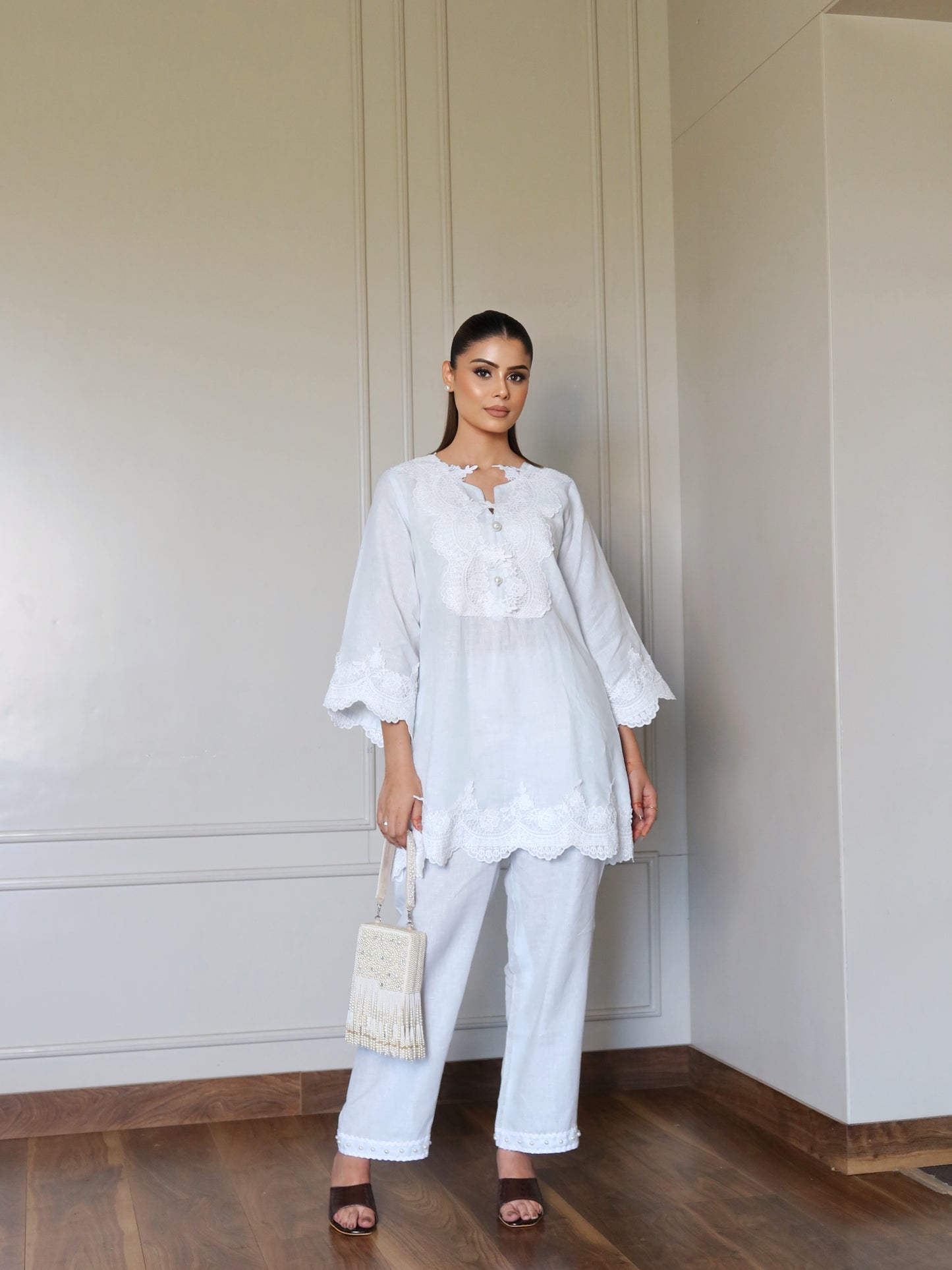 The Linen Club (Aaica)