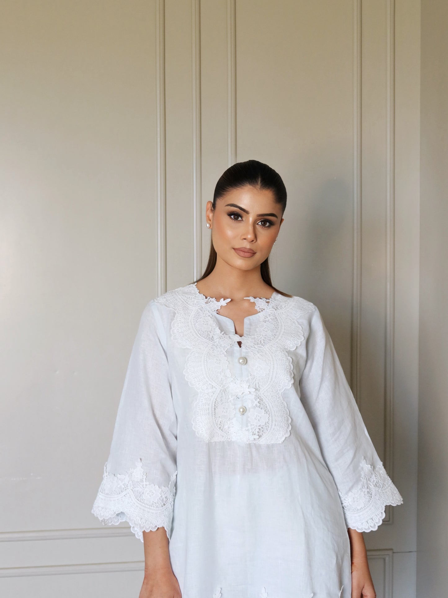 The Linen Club (Aaica)